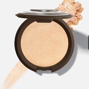 Becca - NIB Shimmering Pressed Highlighter - Moonstone